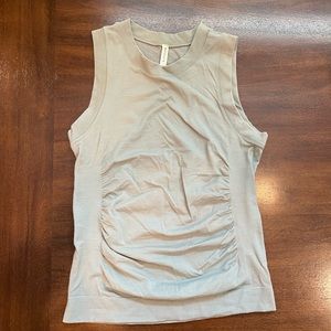 Athleta tank
